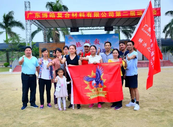 博皓健兒，秋風十里不如你！
